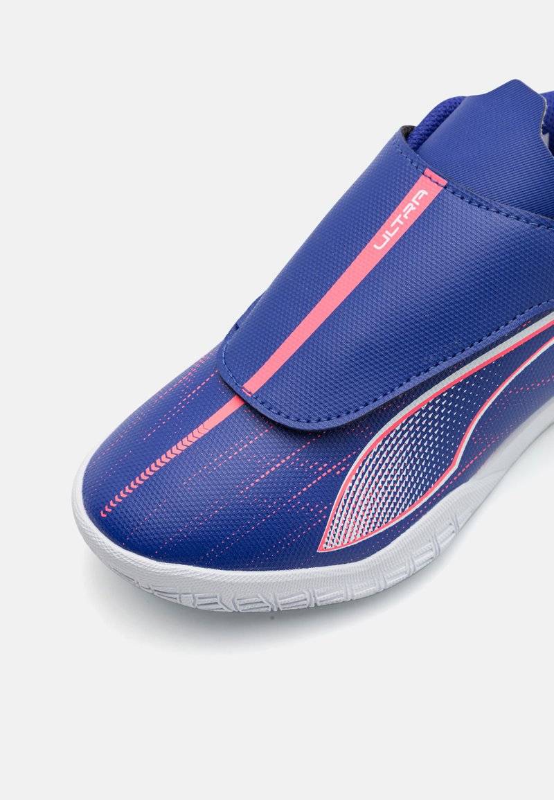 Puma Puma ULTRA 5 PLAY IT JR UNISEX - Indoor football boots Bis zu 60% Rabatt