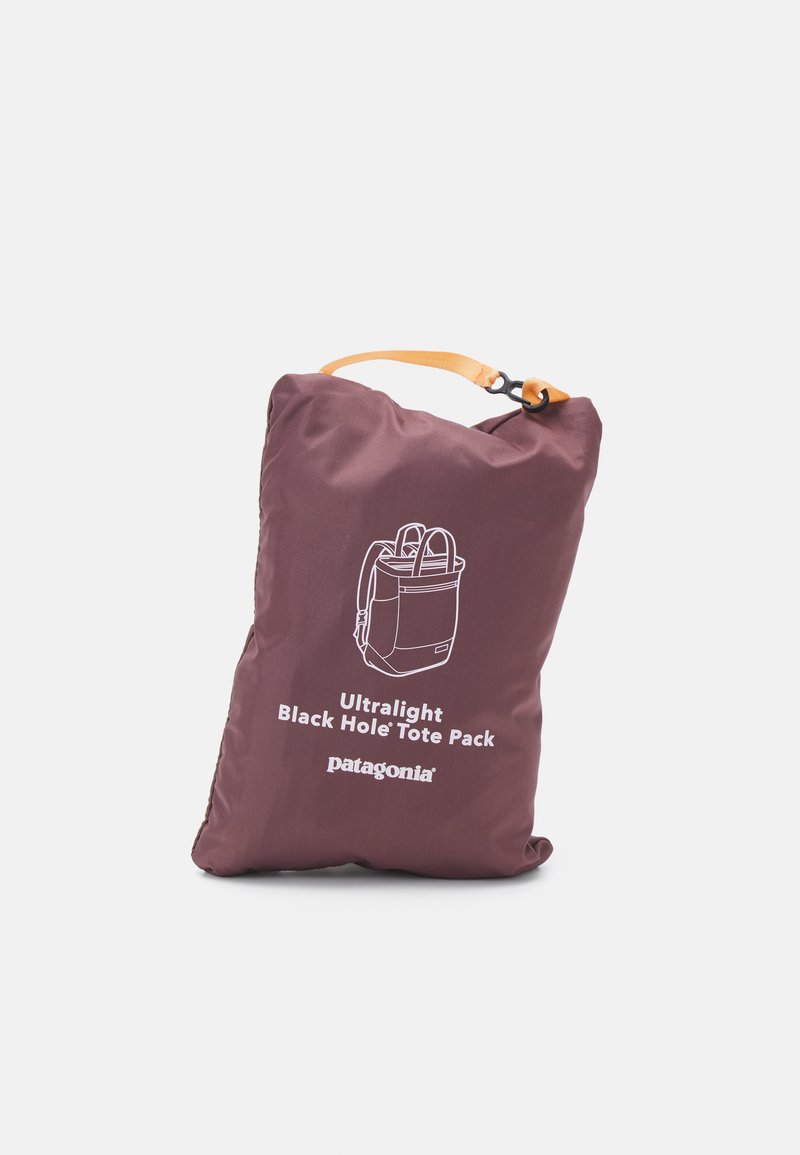 Patagonia Patagonia ULTRALIGHT BLACK HOLE TOTE PACK UNISEX - Sports bag - dulse mauve Hotsell
