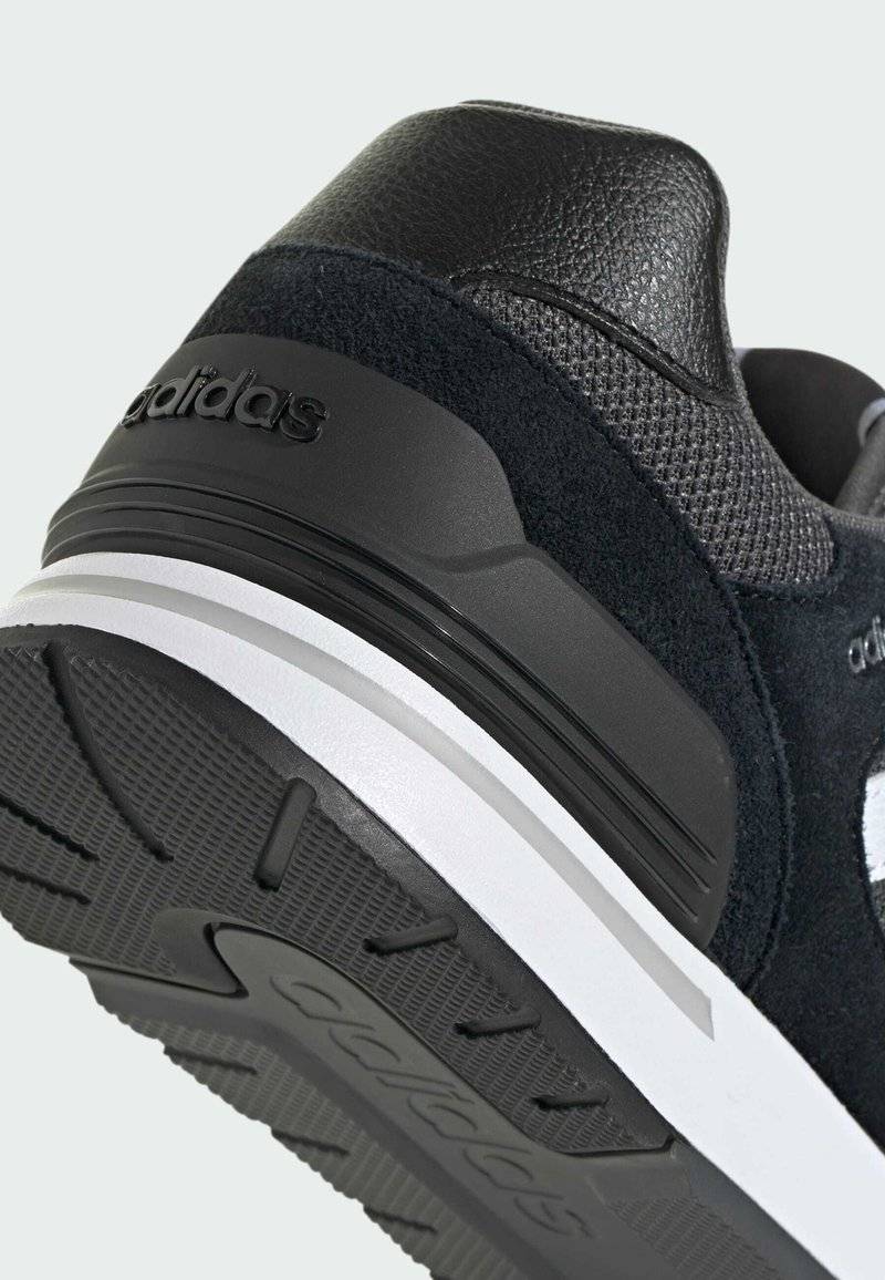 adidas Sportswear adidas Sportswear 80S - Trainers - core black cloud white grey six Fabrik Onlineshop