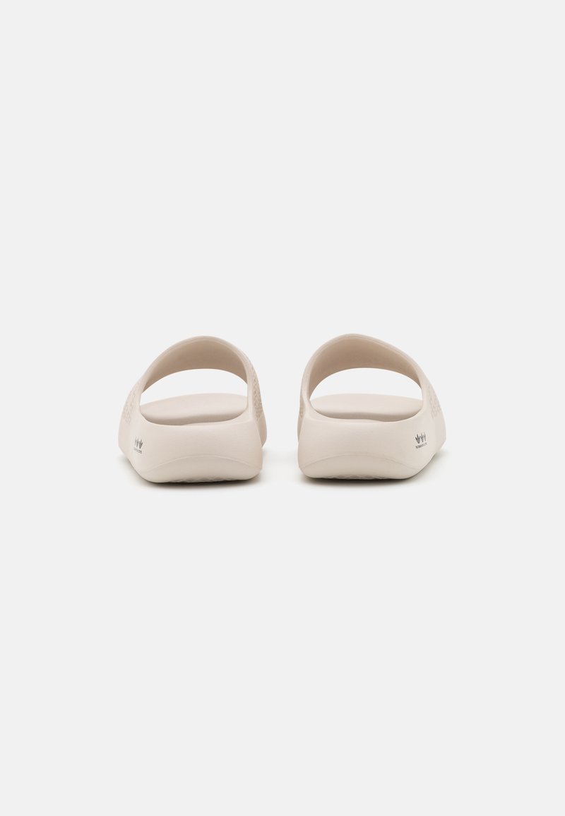 adidas Originals adidas Originals ADILETTE AYOON - Mules - beige Black Friday