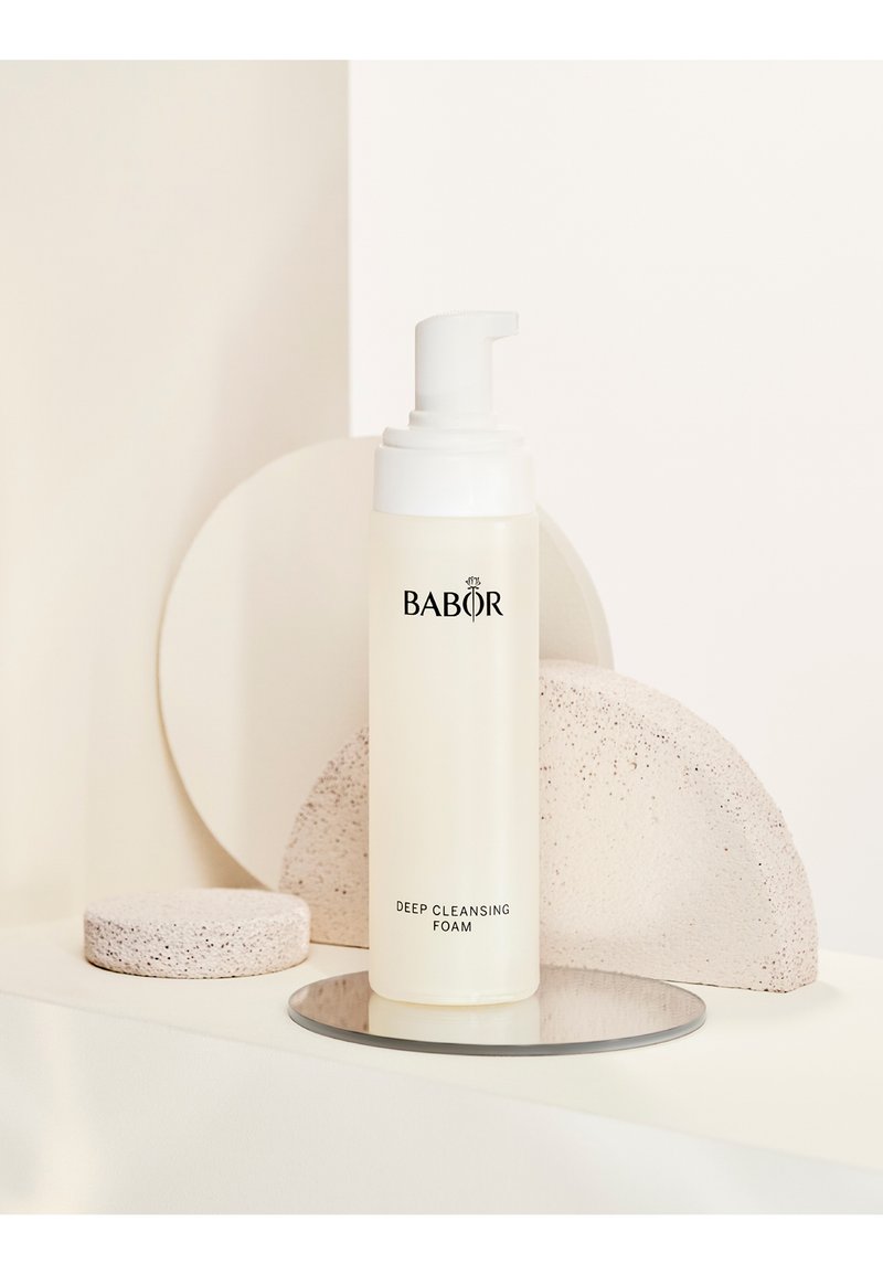 BABOR BABOR DEEP CLEANSING FOAM - Face cream Kauf eins, bekomm eins gratis