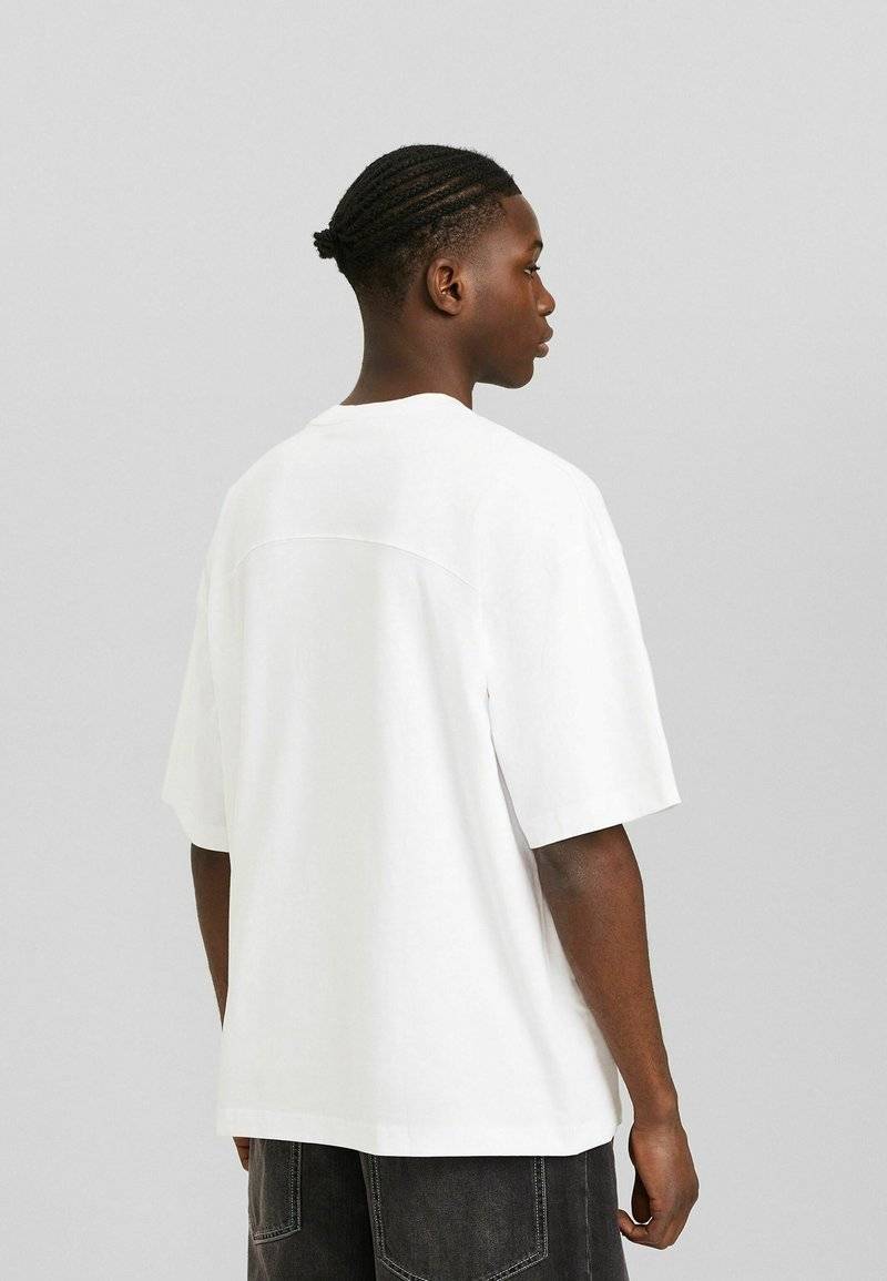 Bershka Bershka SHORT SLEEVE - Basic T-shirt - white 50% Rabatt mit kostenlosem Versand