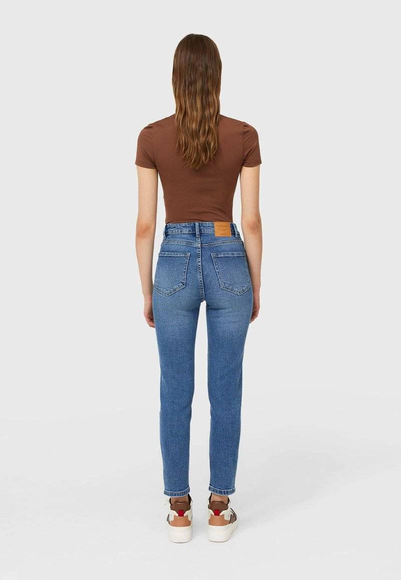 Stradivarius Stradivarius SLIM FIT - Slim fit jeans - dark blue 50% Rabatt für begrenzte Zeit