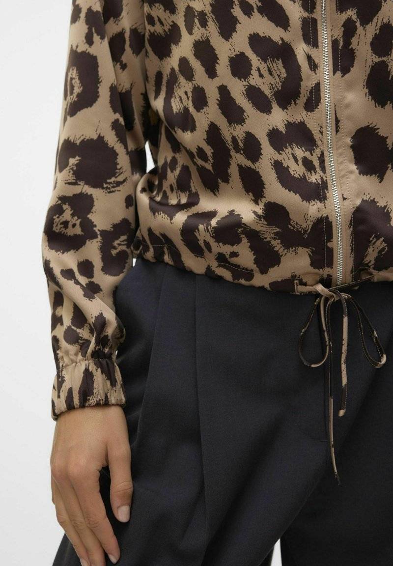 Vero Moda Vero Moda VMMERLE MANTEL - Summer jacket - silver mink Verkauf