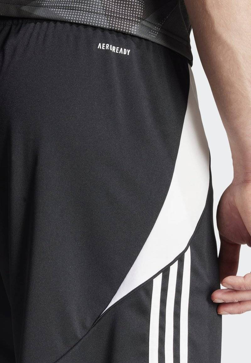 adidas Performance adidas Performance TIRO 24 - Sports shorts Black Friday