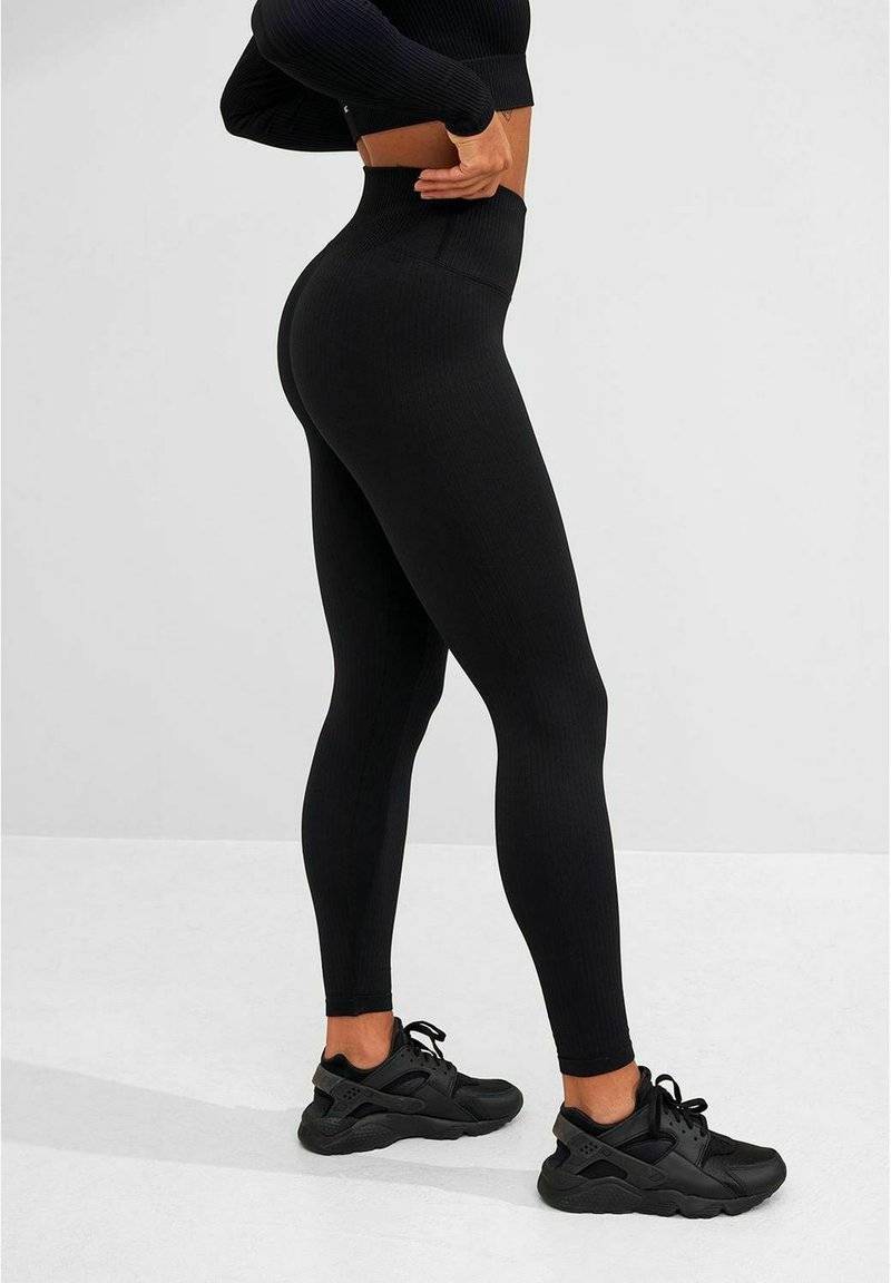 aim’n® aim’n® RIBBED SEAMLESS - Leggings - black Weihnachtsangebot