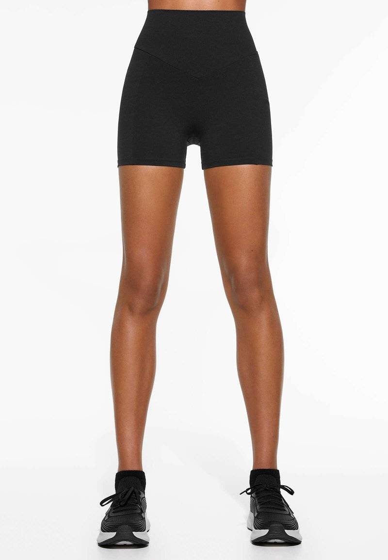 OYSHO OYSHO COMPRESSIVE POCKET HOT 10 CM - Leggings - black Super Rabatt