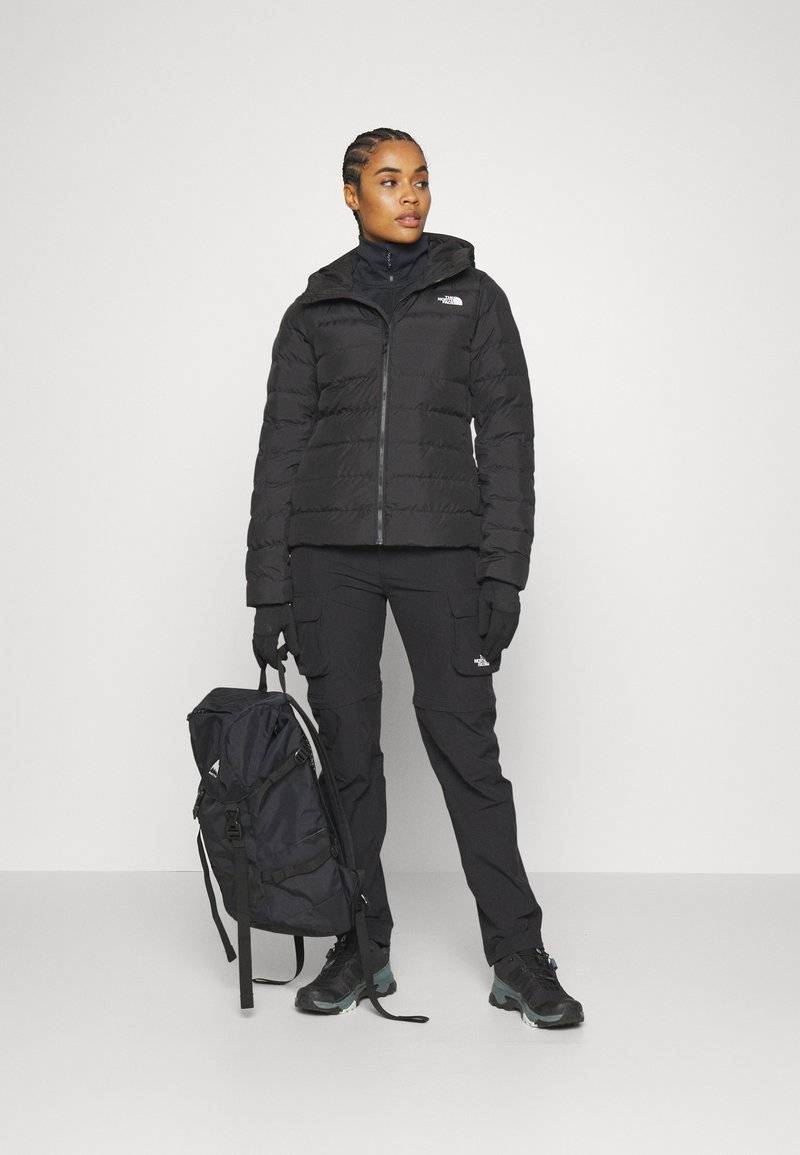 The North Face The North Face ACONCAGUA 3 - Down jacket - black 50% Rabatt mit kostenlosem Versand