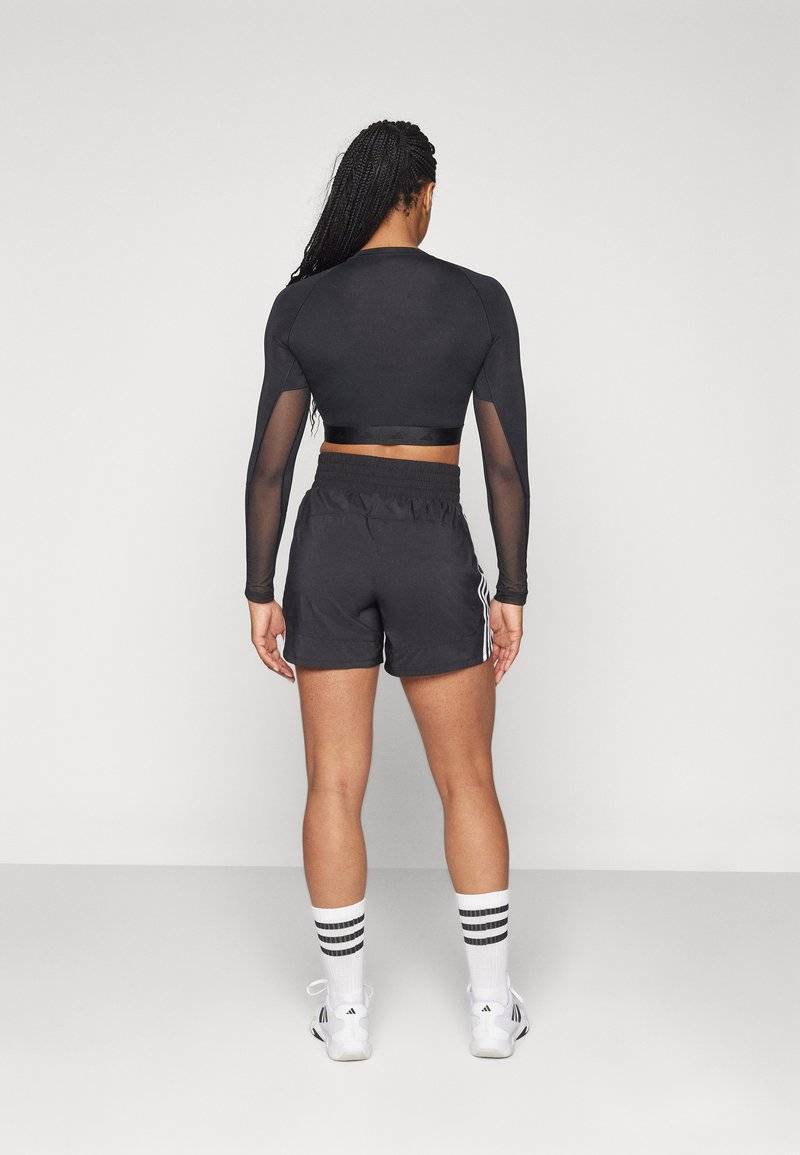 adidas Performance adidas Performance PACER 3-STRIPES WOVEN HIGH-RISE - Sports shorts Black Friday Preise