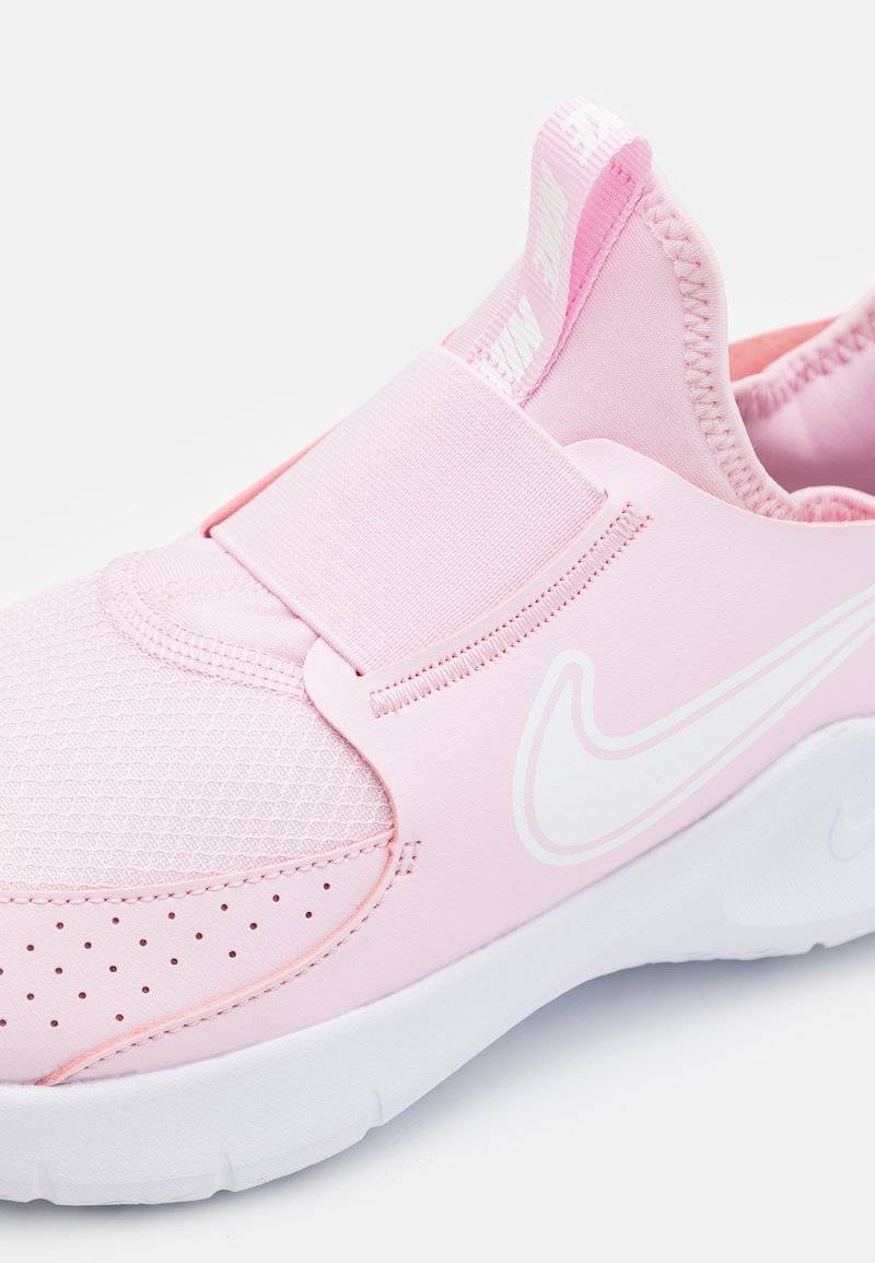 Nike Performance Nike Performance FLEX 3 - Competition running shoes 50% Rabatt für begrenzte Zeit