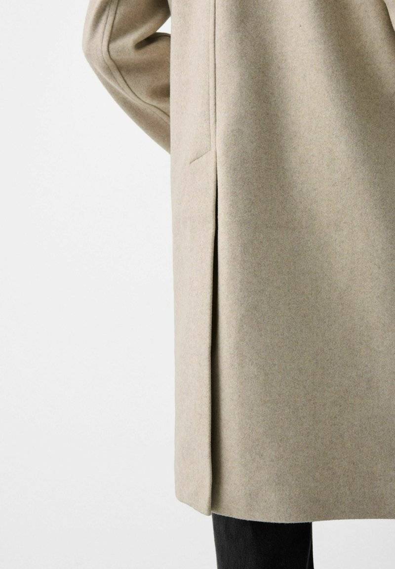 Bershka Bershka SOFT - Classic coat - white Sonderangebot
