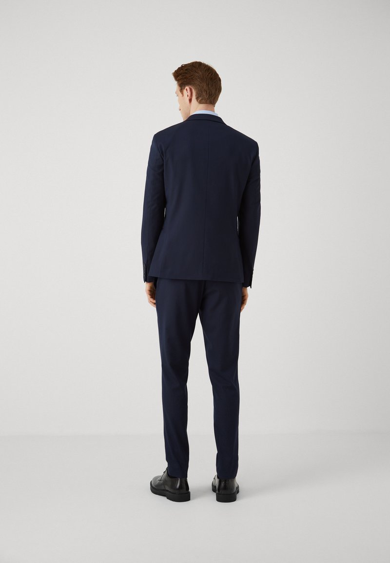 Isaac Dewhirst Isaac Dewhirst BASIC PLAIN SUIT SET - Suit - dark blue Saisonschlussverkauf