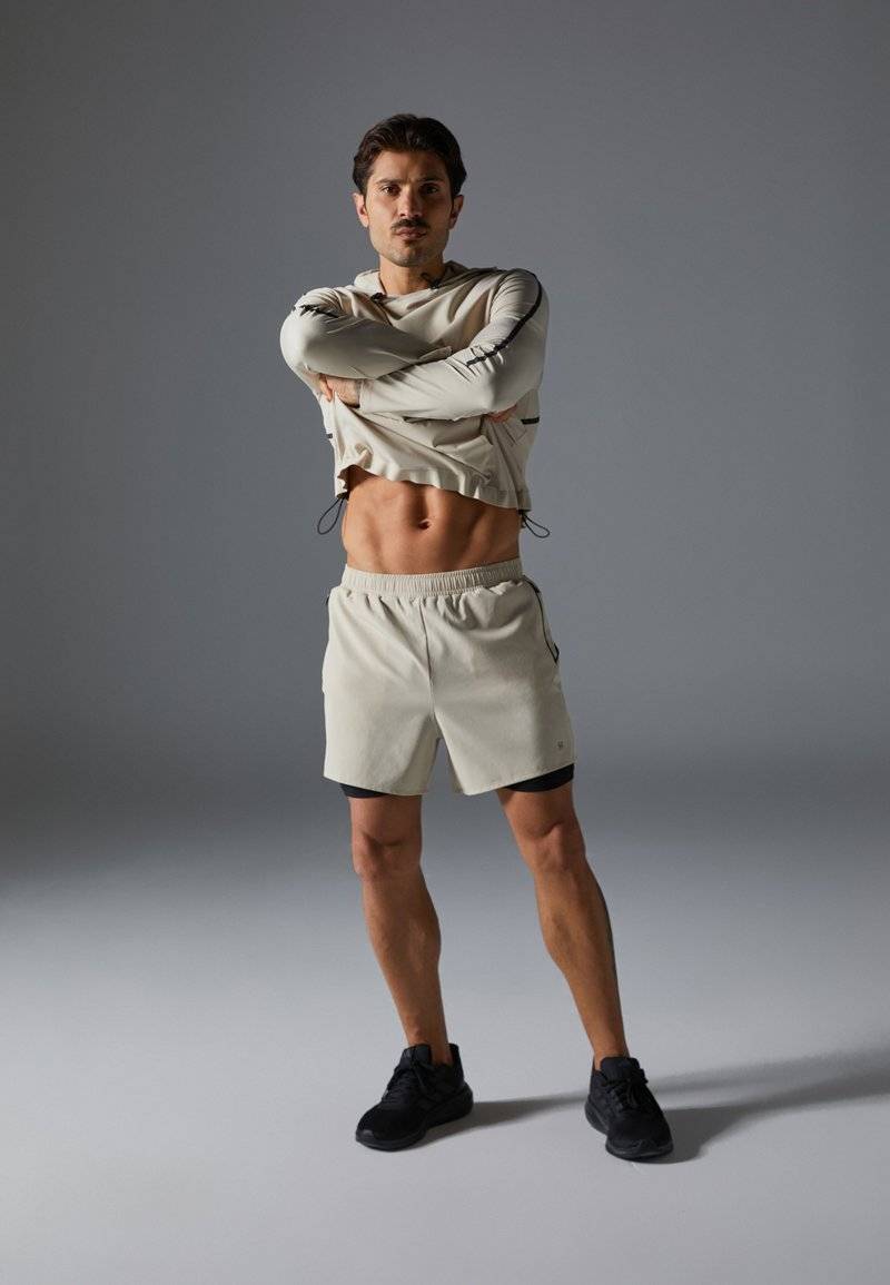 Pier One Sport Pier One Sport Sports shorts - beige Bis zu 55% Rabatt