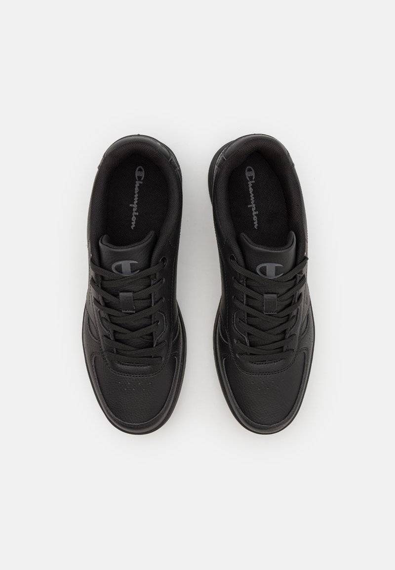 Champion Champion Training shoe - triple black Fabrikladen