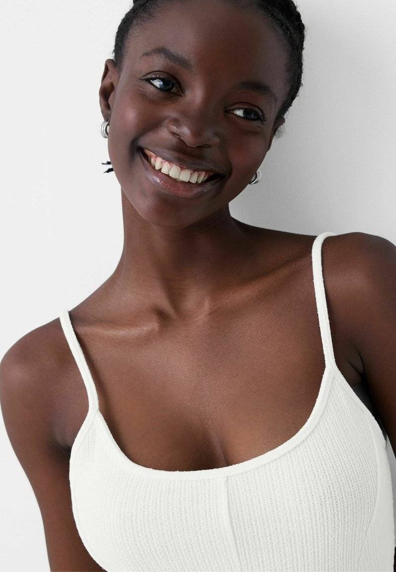Bershka Bershka PRINTED - PLAYSUIT - Jumpsuit - white Osterangebot