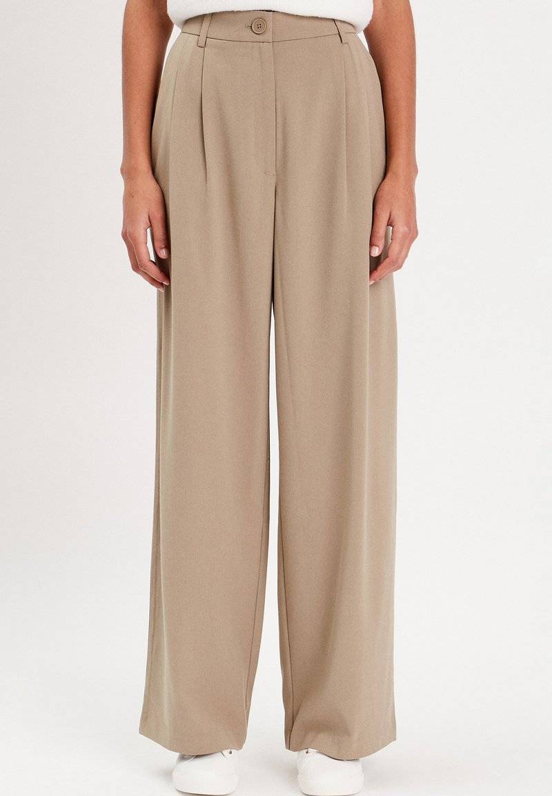 Cache Cache Cache Cache WEITE FLIESSENDE MIT ABNÄHERN - Trousers - vert kaki Muttertagsangebot