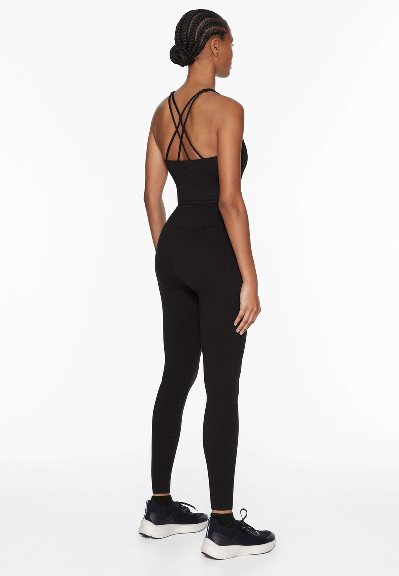 OYSHO OYSHO COMFORTLUX HIGH-RISE  - Leggings - Trousers - black Jubiläumsangebot