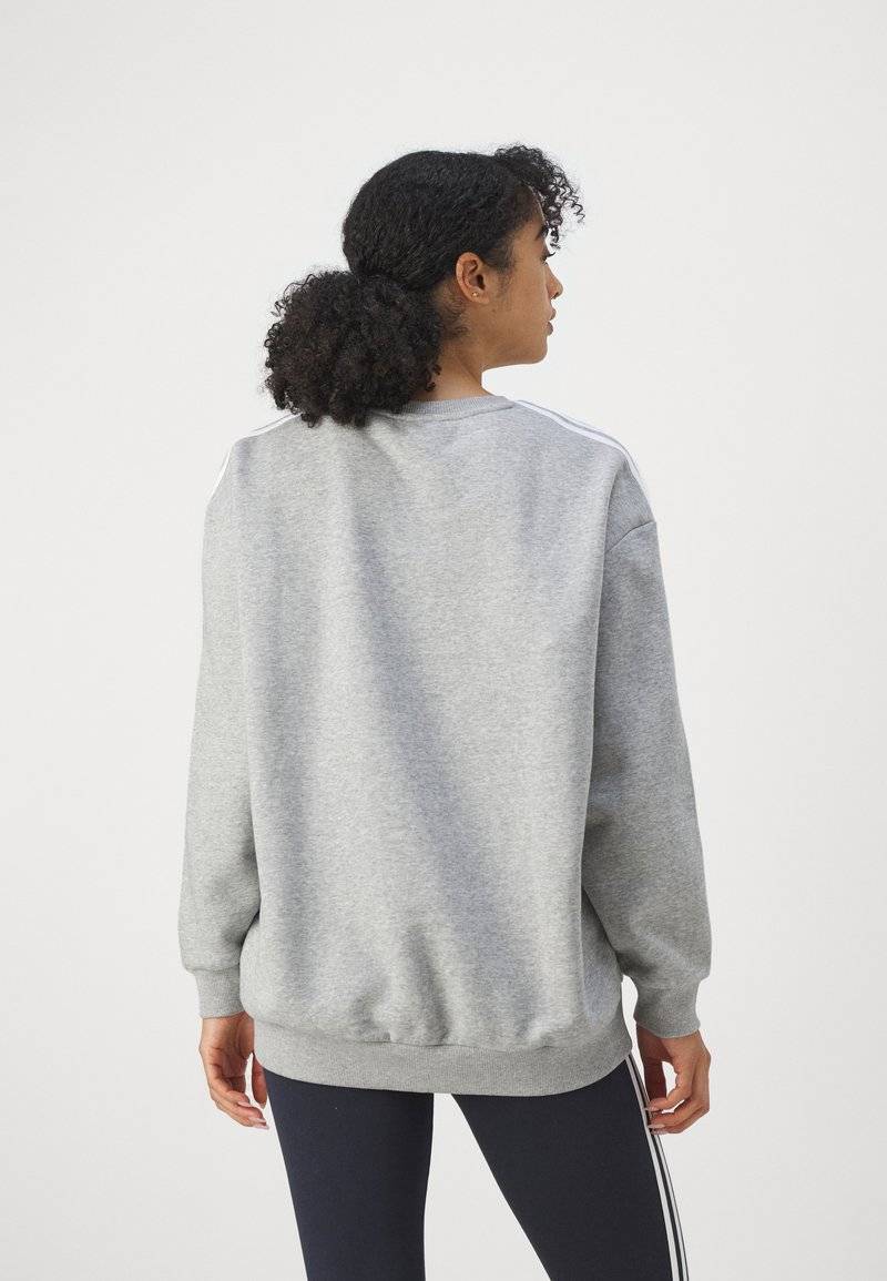 adidas Sportswear adidas Sportswear ESSENTIALS 3 STRIPES OVERSIZED - Sweatshirt Bis zu 50% Rabatt