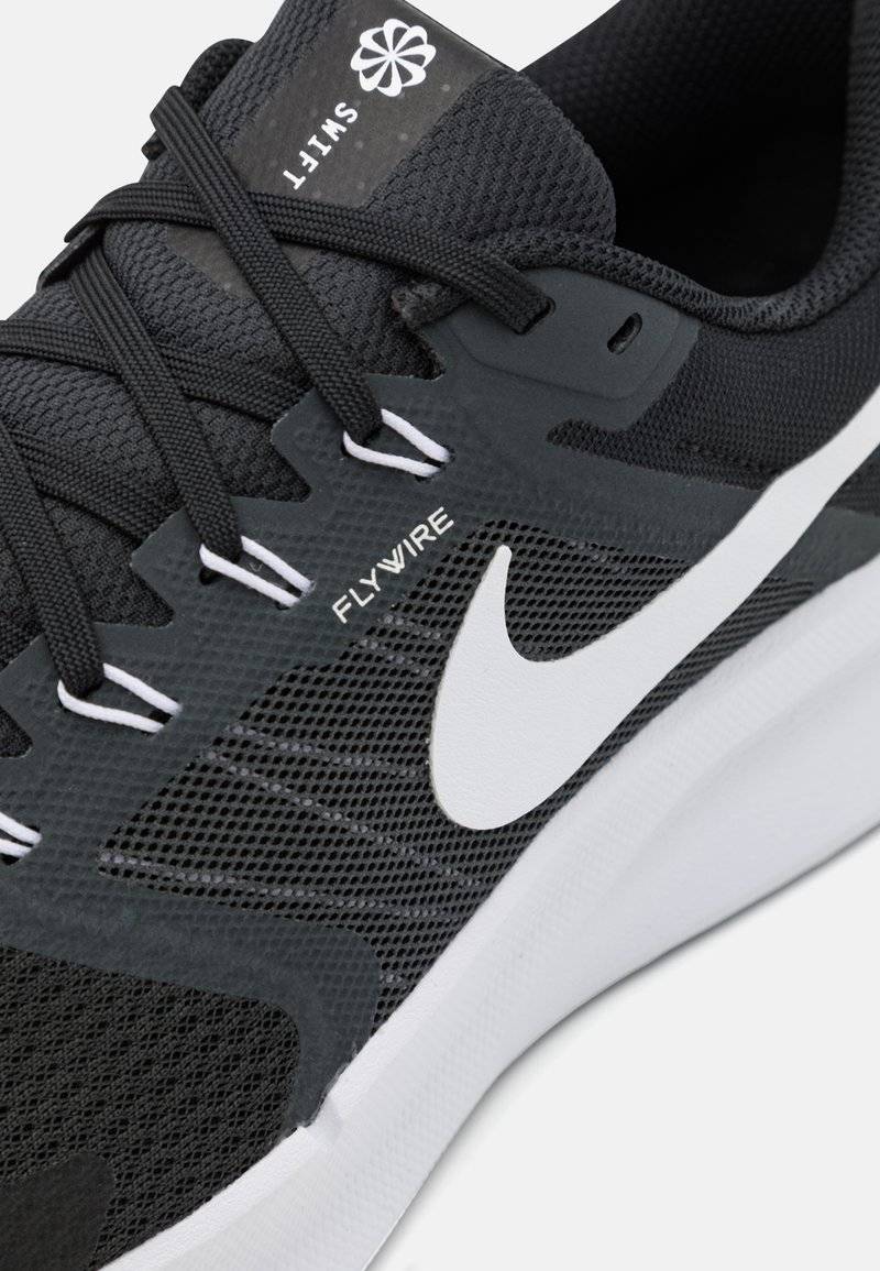Nike Performance Nike Performance RUN SWIFT 3 - Stability running shoes Günstig kaufen