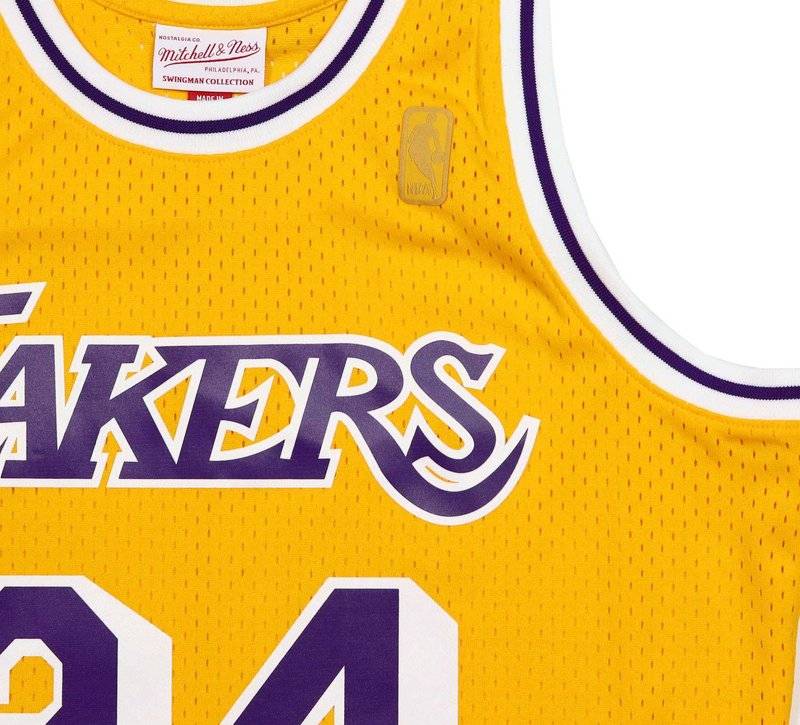 Mitchell & Ness Mitchell & Ness Swingman Los Angeles Lakers - Shaquille O'Neal - NBA jersey - light gold Jubiläumsangebot