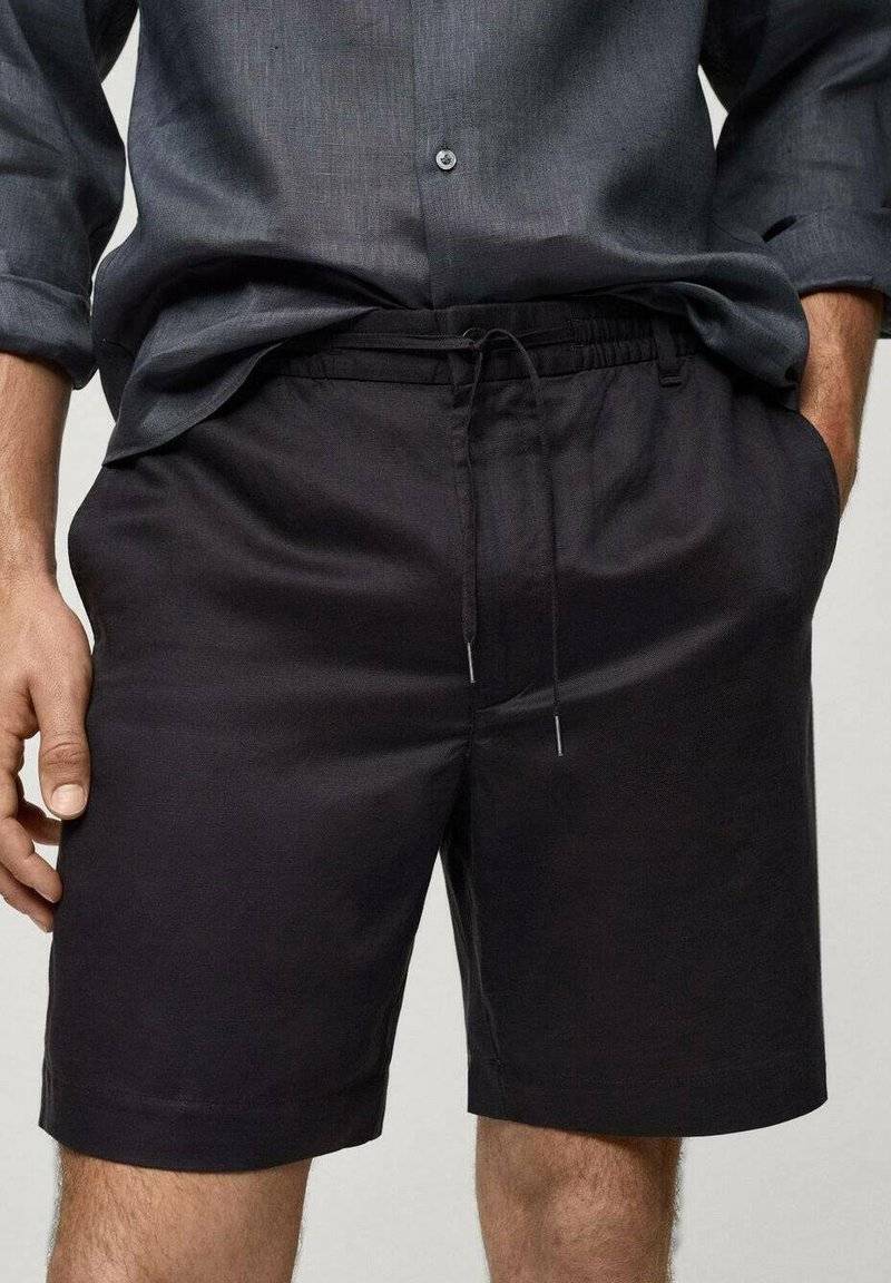 Mango Mango MATTIAS - Shorts - grigio medio Clearance-Verkauf