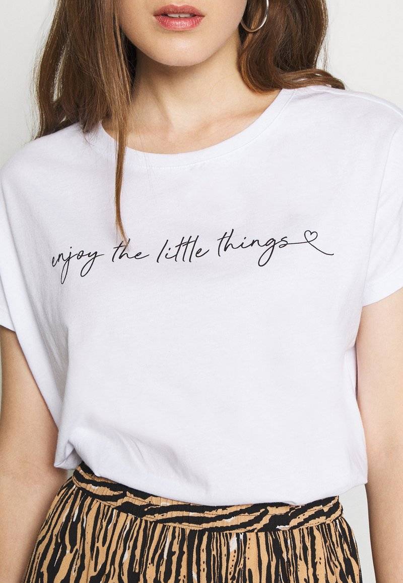 Even&Odd Even&Odd MANDALA ENJOY THE LITTLE THINGS TEE - Print T-shirt - white zollfrei