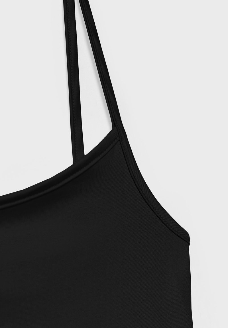 Stradivarius Stradivarius 2-PACK OF STRAPPY CROP - Top - black 50% Rabatt mit kostenlosem Versand