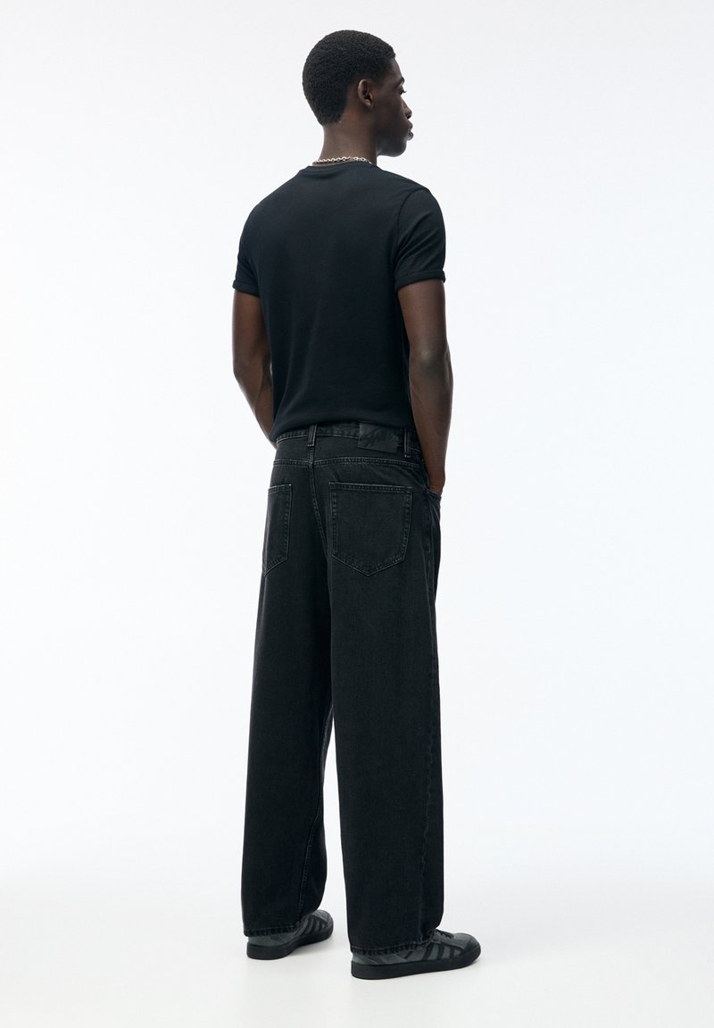 PULL&BEAR PULL&BEAR LOOSE-BAGGY - Relaxed fit jeans - black Online