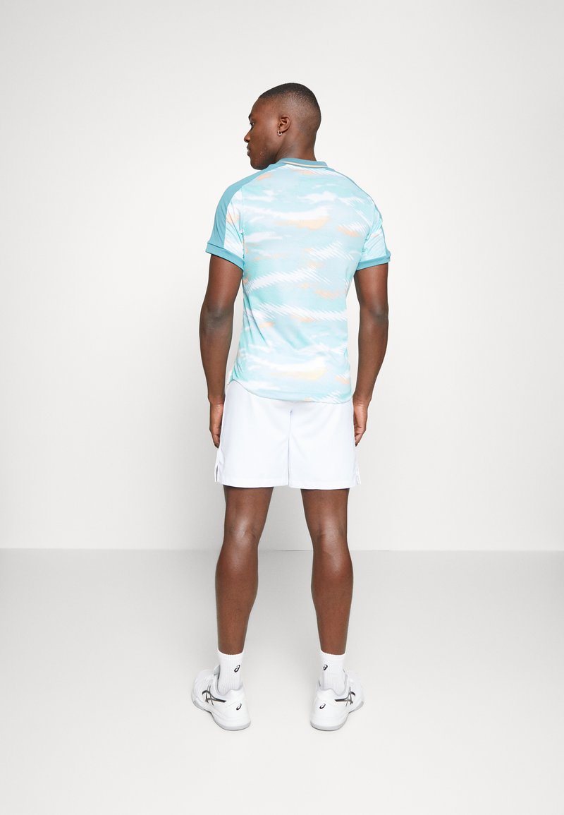 ASICS ASICS MEN COURT SHORT - Sports shorts - brilliant white Rabatt
