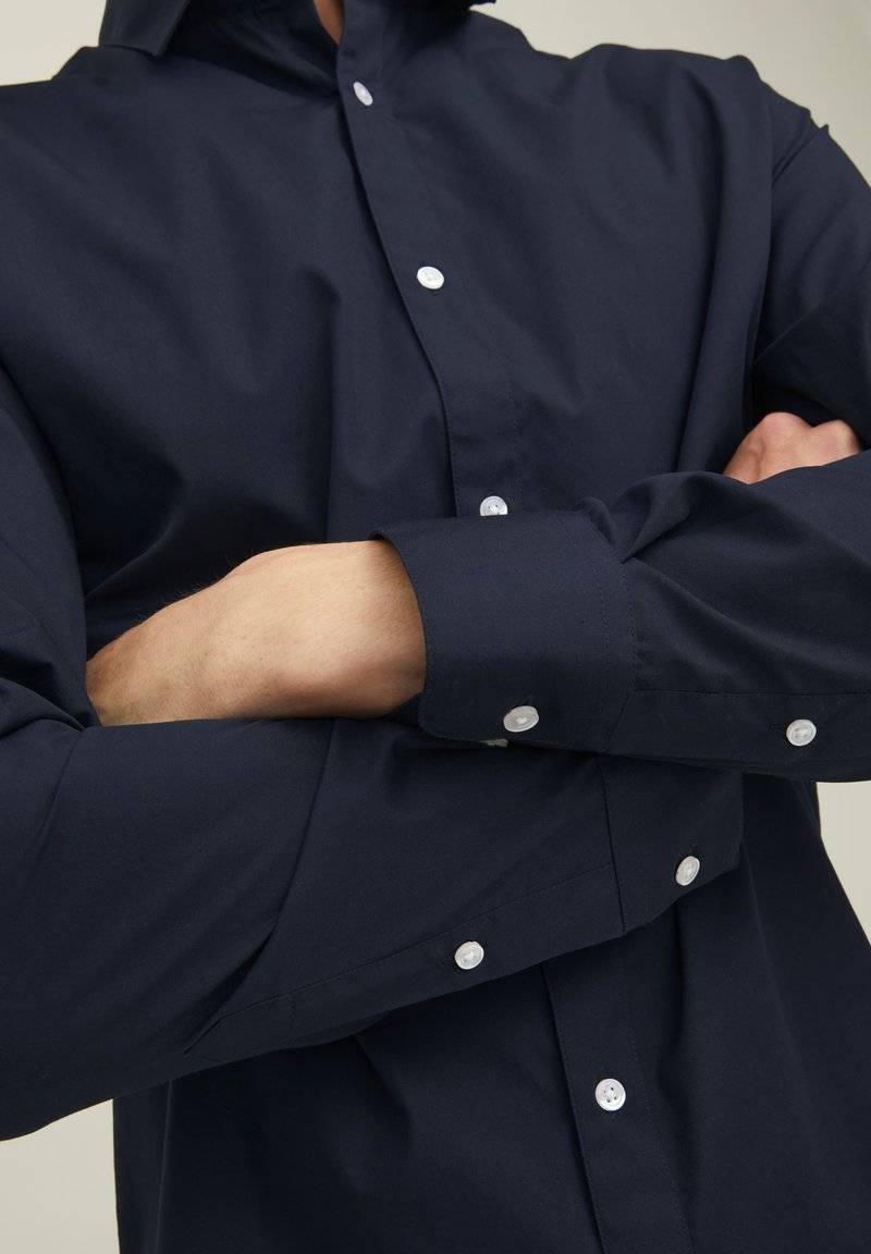 Jack & Jones Jack & Jones JJJOE SHIRT PLAIN - Formal shirt - navy blazer Black Friday Preise