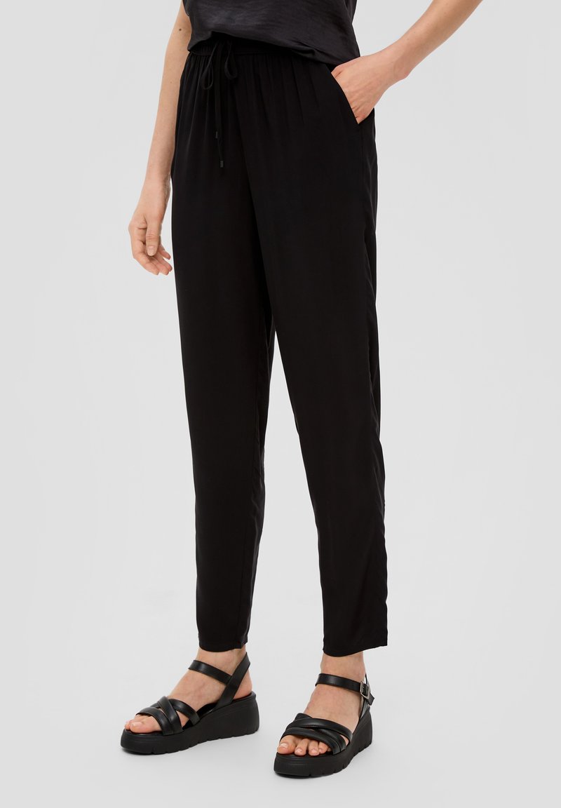 s.Oliver s.Oliver ANKLE-AUS REINER - Trousers - schwarz Verkauf