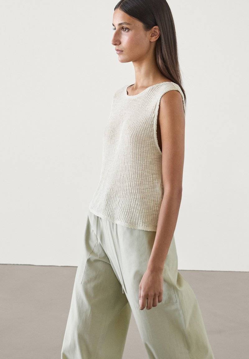 Massimo Dutti Massimo Dutti SLEEVELESS - Top - light brown Fabrikpreis