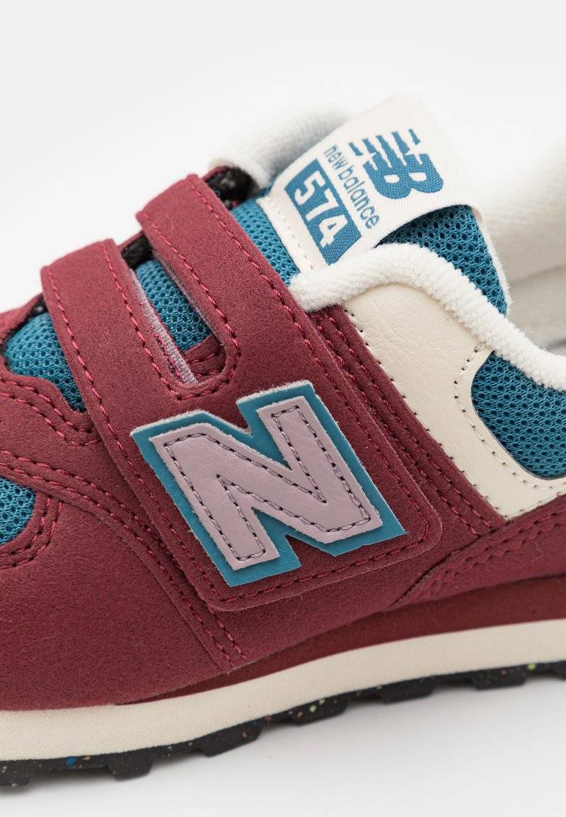 New Balance New Balance 574 UNISEX - Trainers - classic crimson Zeitbegrenzte Promotion