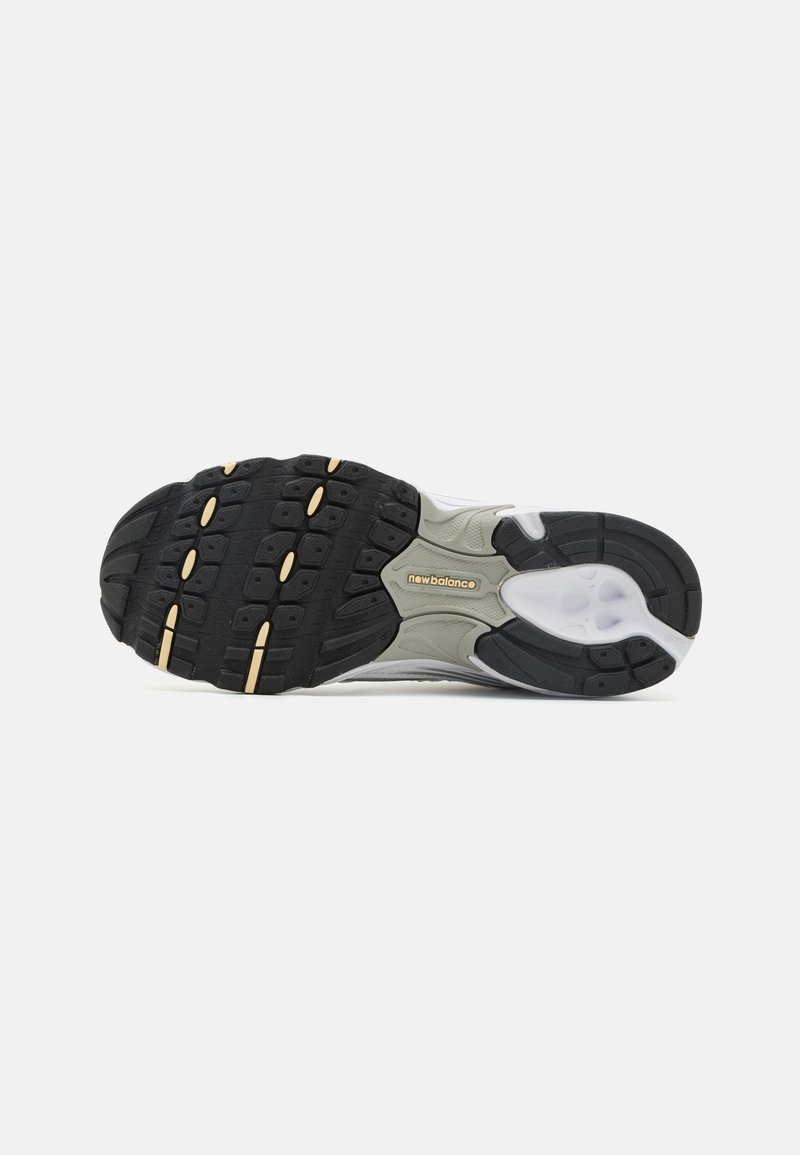 New Balance New Balance 530 UNISEX - Trainers - white Bis zu 65% Rabatt