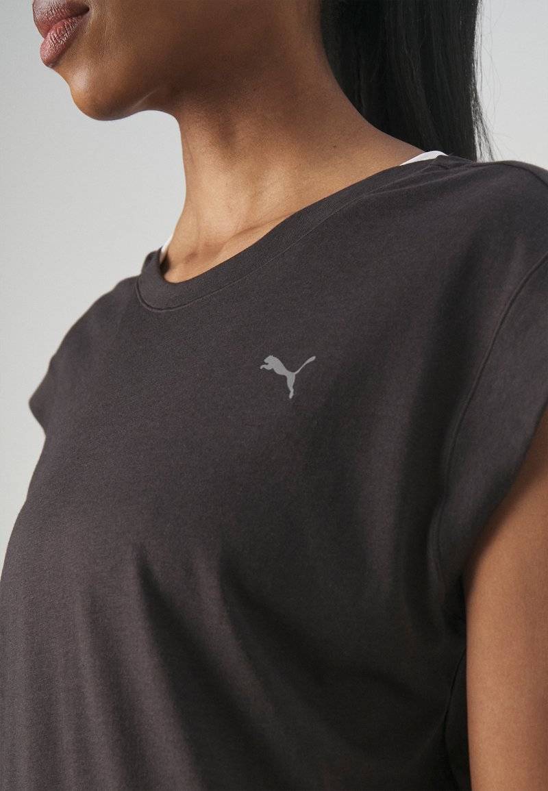 Puma Puma STUDIO FOUNDATIONS TEE - Sports T-shirt - black Fabrikladen