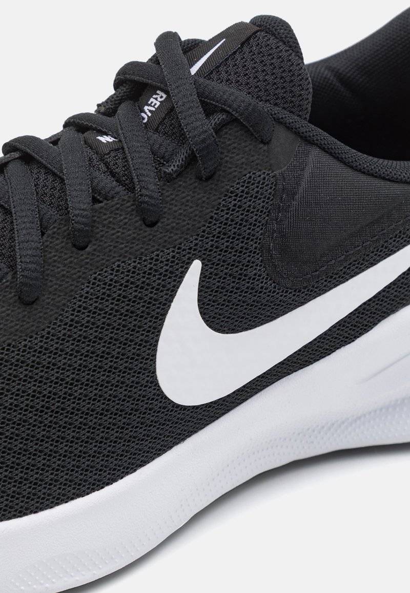 Nike Performance Nike Performance REVOLUTION 7 - Neutral running shoes 50% Rabatt für begrenzte Zeit
