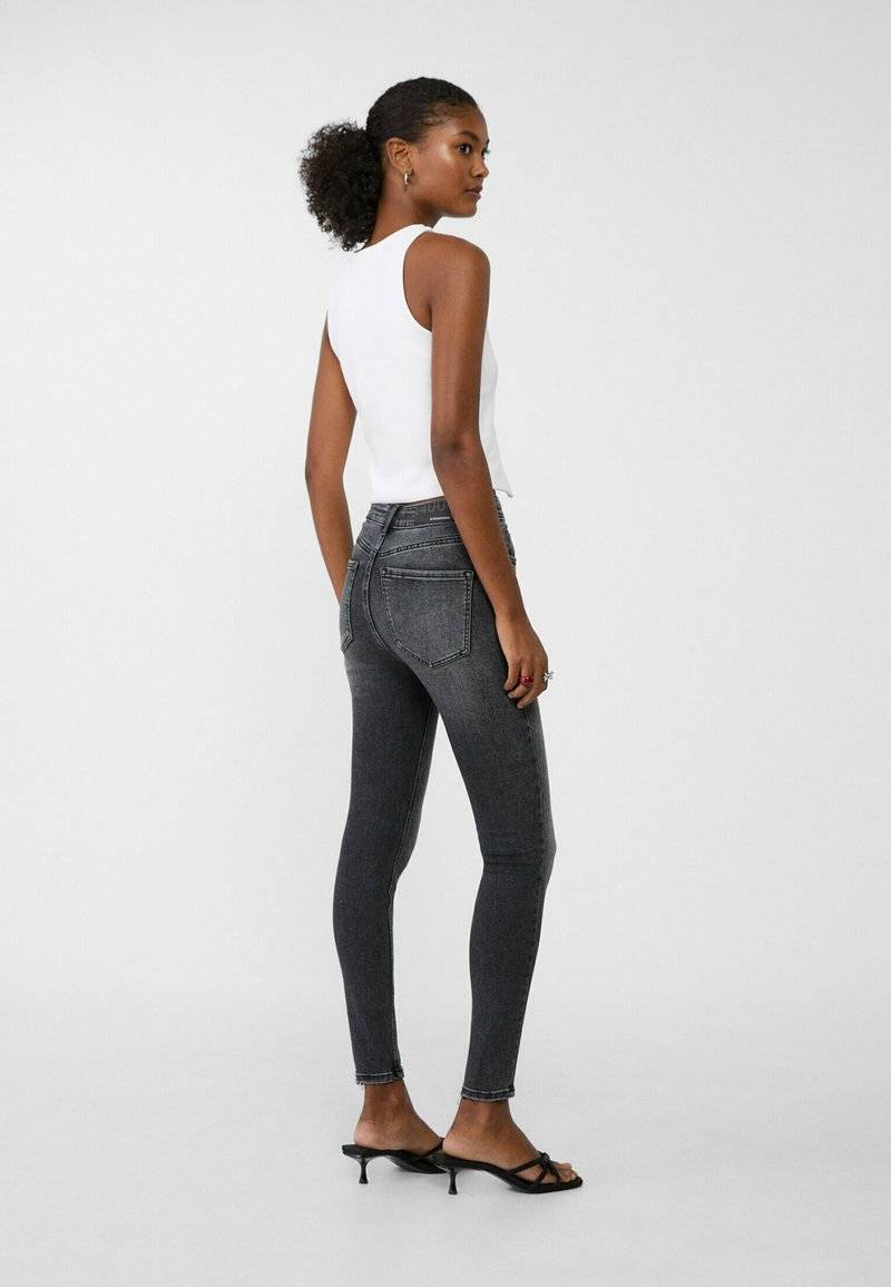 Stradivarius Stradivarius Jeans Skinny Fit - black denim Sonderangebot