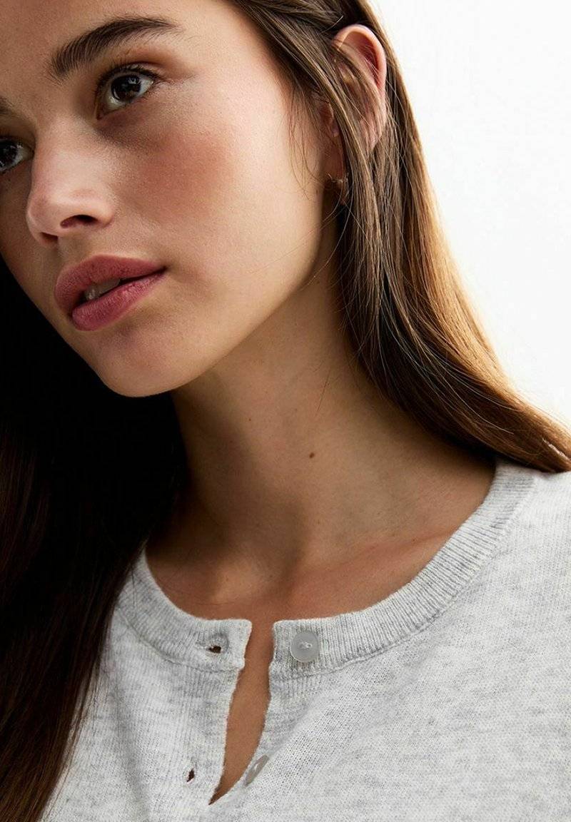 New Look New Look CREW NECK - Cardigan - pale grey Saisonschlussverkauf