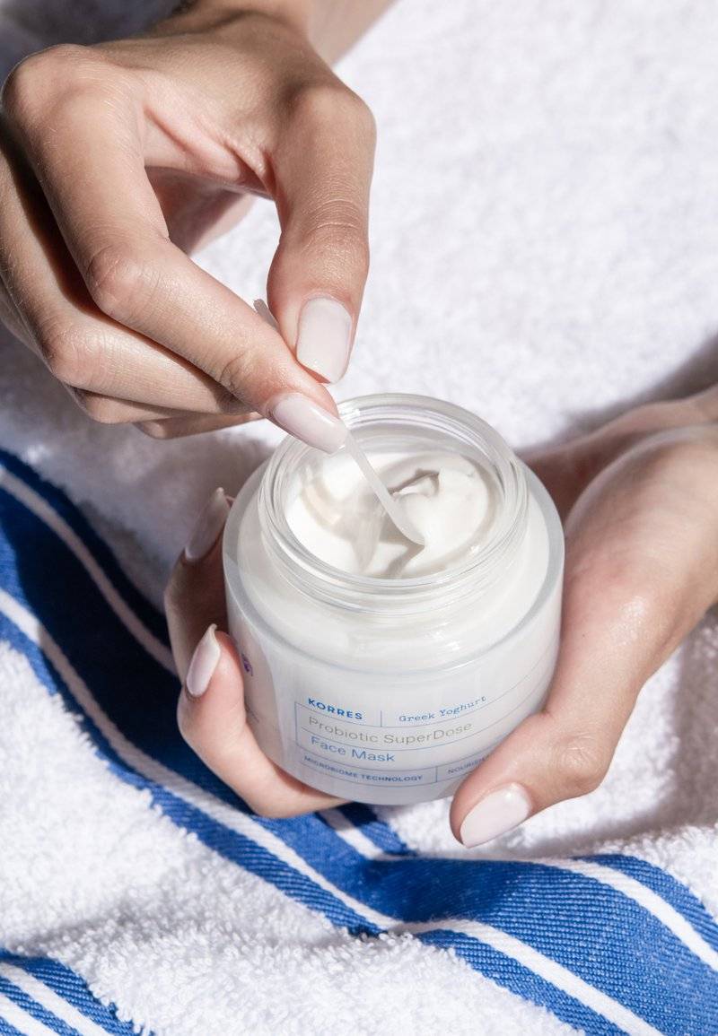 KORRES KORRES YOGHURT HYDRA-BIOME FACE MASK - Face mask Neueste Stile