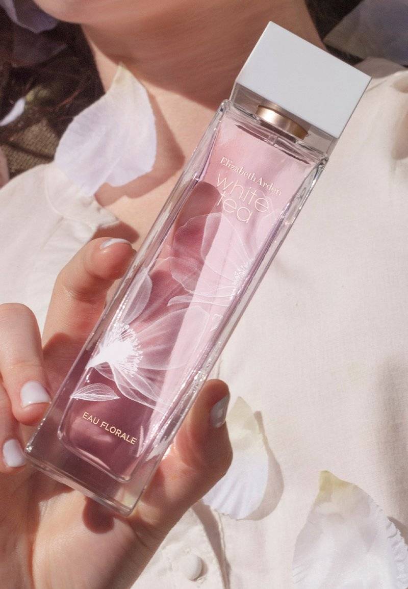 Elizabeth Arden Elizabeth Arden WHITE TEA EAU FLORALE EAU DE TOILETTE - Eau de Toilette Begrenzt auf 3 Tage