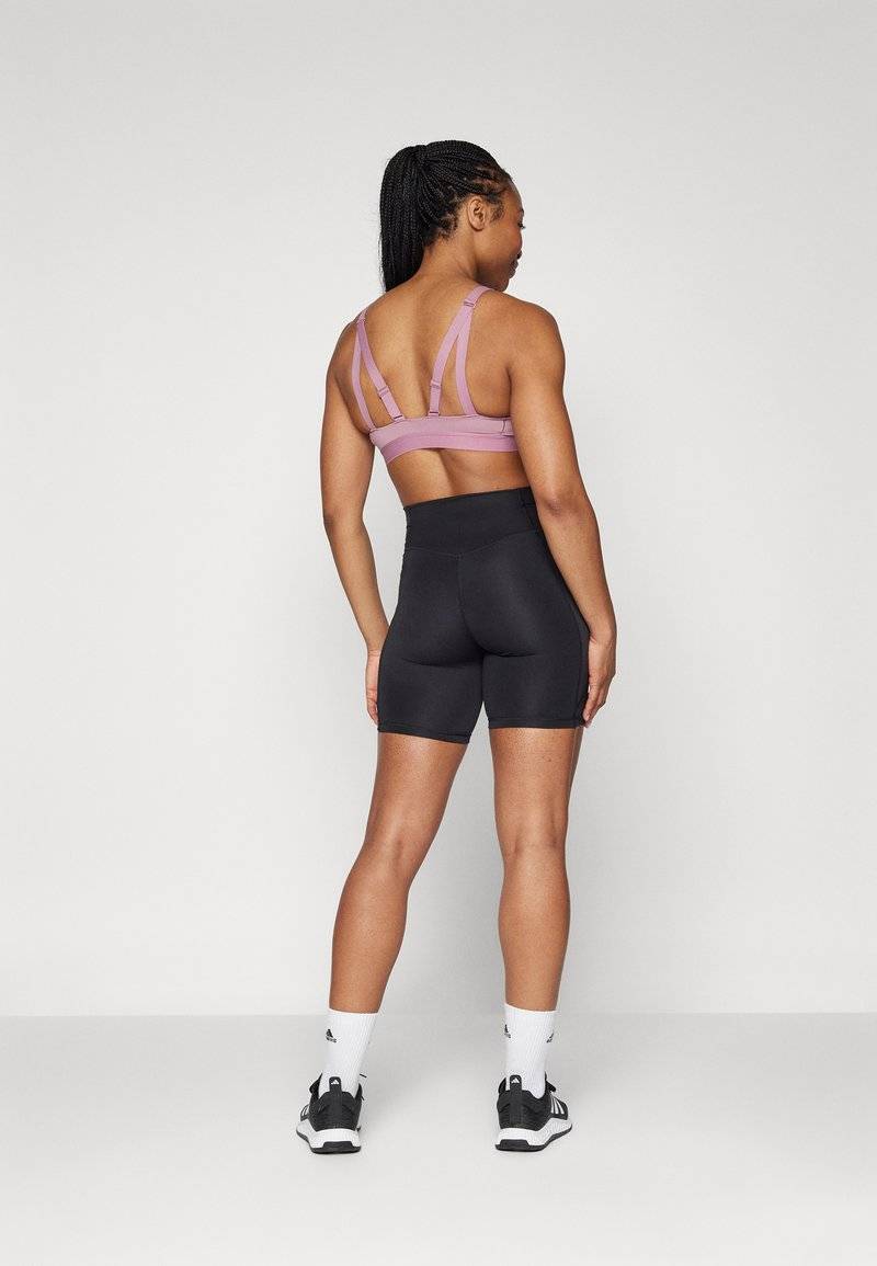 adidas Performance adidas Performance OPTIME ESSENTIALS STASH POCKET SHORT - Leggings - black Muttertagsangebot