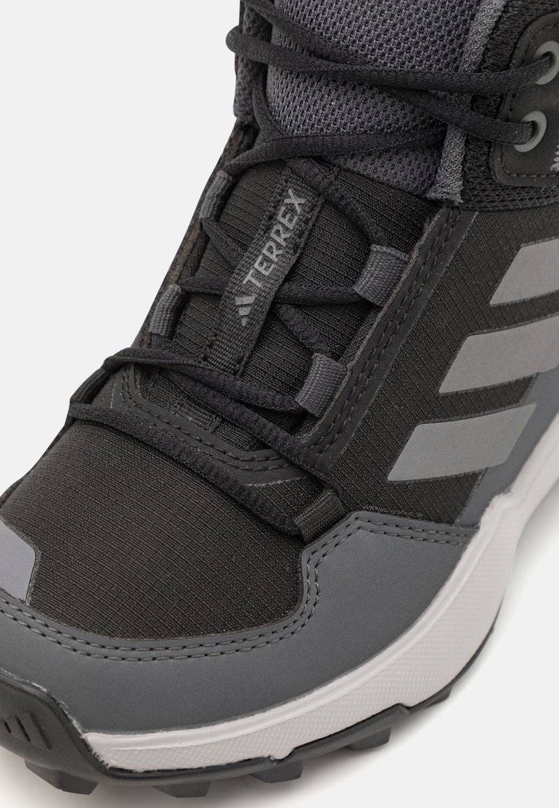 Adidas Terrex Adidas Terrex TERREX AX4R MID HIKING - Hiking shoes Exklusive Angebote