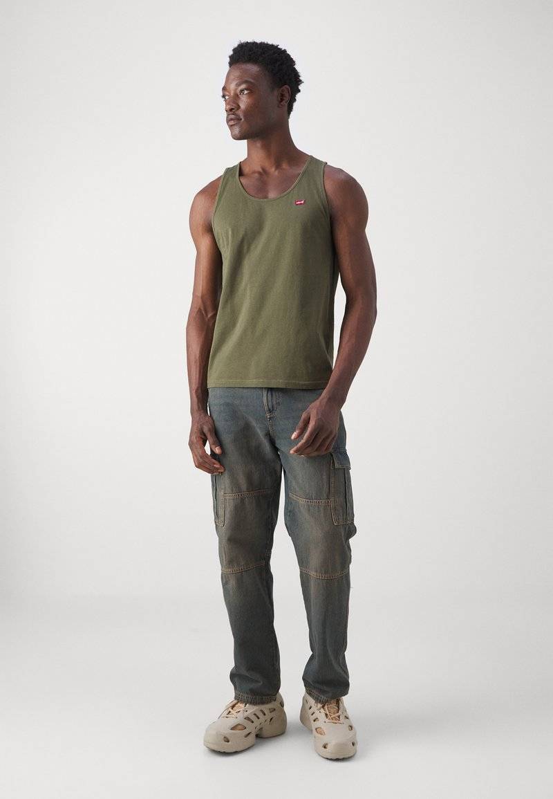 Levi's® Levi's® LSEHOUSEMARK TANK - Top - olive night Bestseller