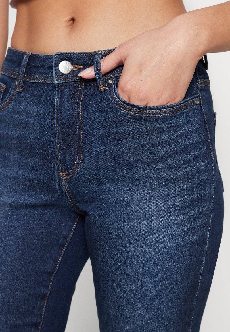 ONLY ONLY ONLWAUW - Jeans Skinny Fit - dark blue denim JETZT KAUFEN