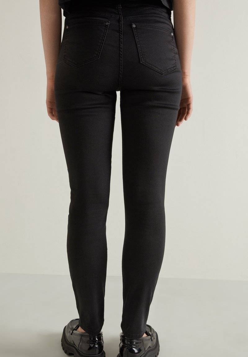 Tezenis Tezenis PUSH-UP - Slim fit jeans - nero Riesige Rabatte