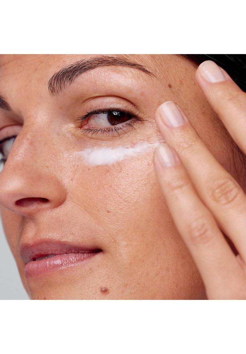 Clinique Clinique SMART CLINICAL REPAIR WRINKLE CORRECTING EYE CREAM - Eyecare Muttertagsangebot