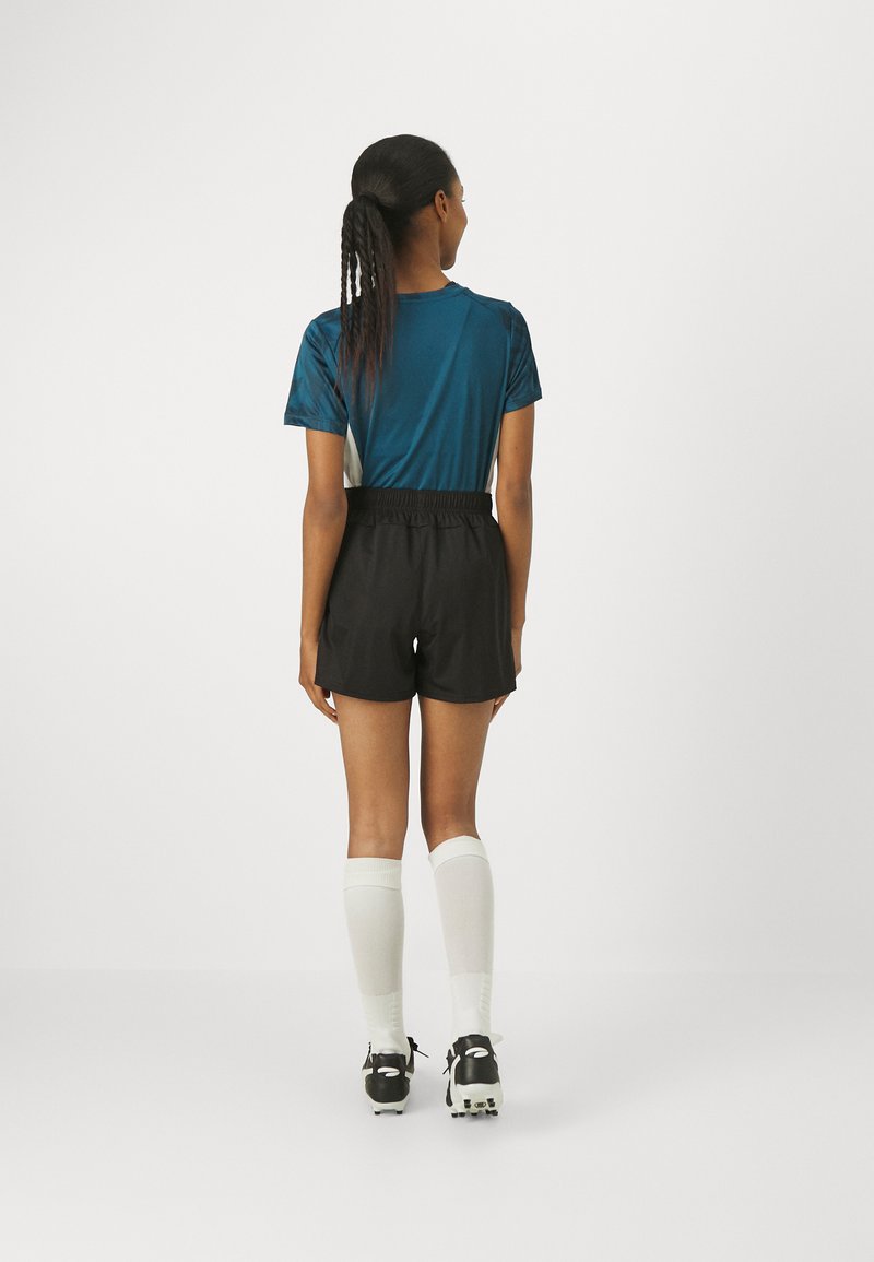 Puma Puma TEAMGOAL SHORTS - Sports shorts - black zollfrei