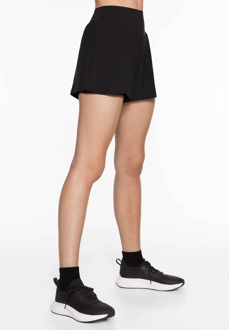 OYSHO OYSHO COMPRESSIVE - Sports shorts - black Online
